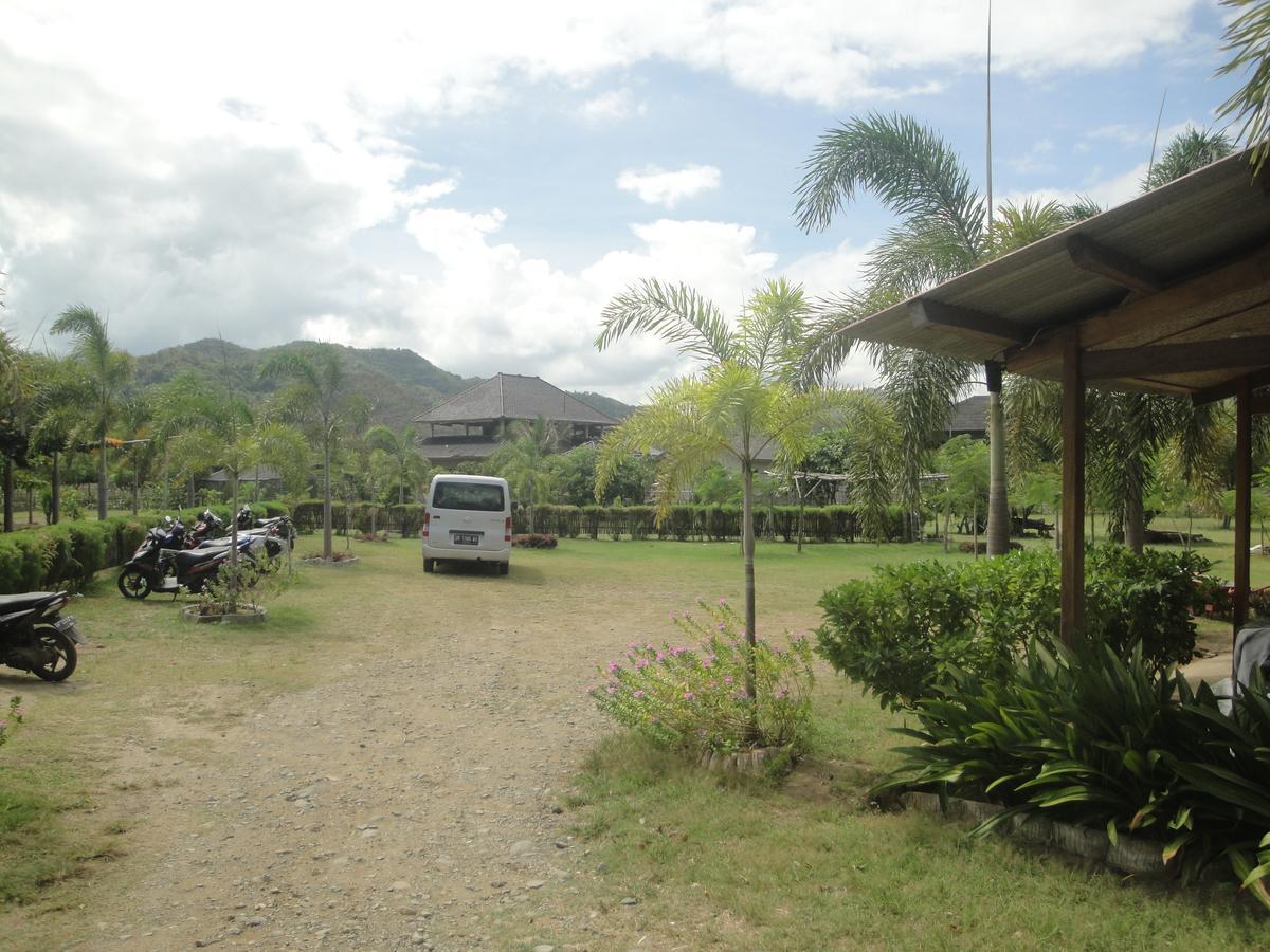 Villa Surga Sumbawa Sekongkang Luaran gambar